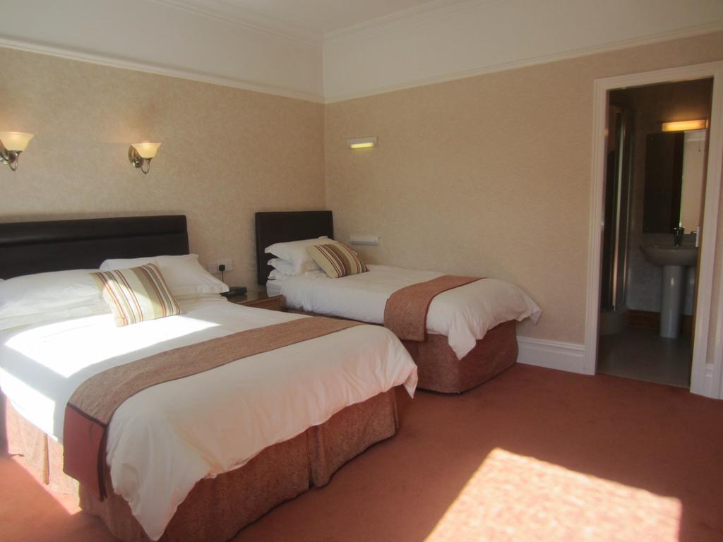 Gwrach Ynys Country Guest House Harlech Exteriör bild