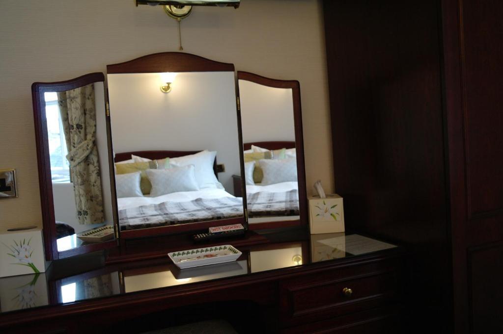 Gwrach Ynys Country Guest House Harlech Rum bild